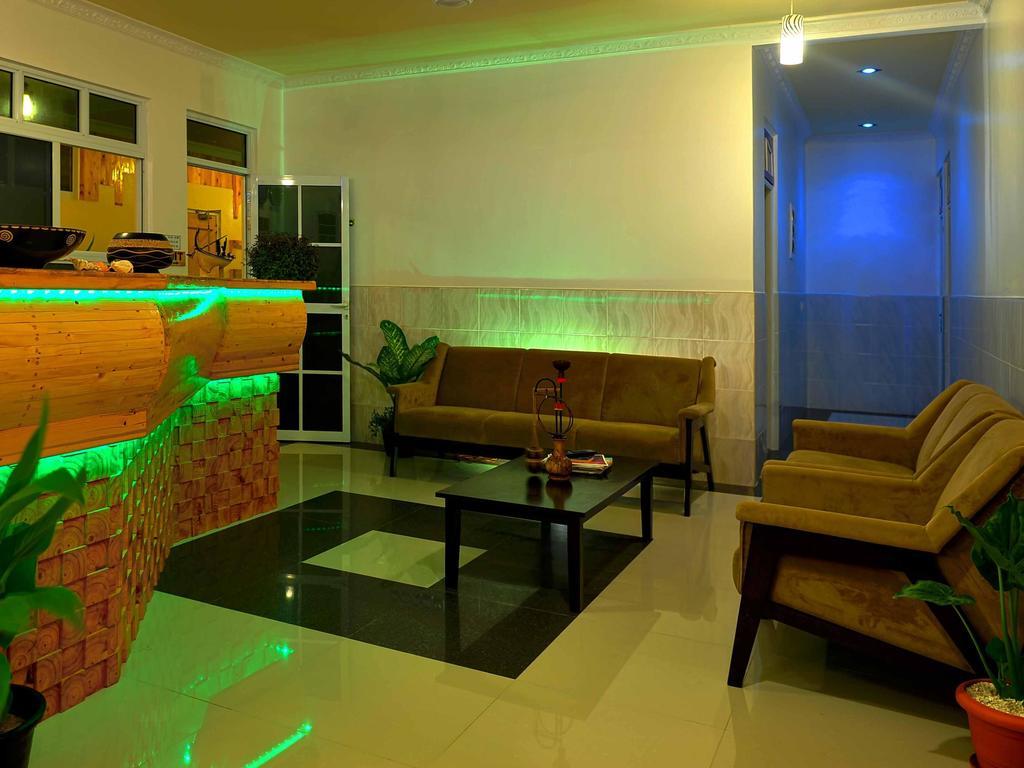 Arora Inn Maafushi Bagian luar foto