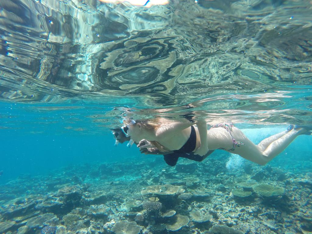 Arora Inn Maafushi Bagian luar foto